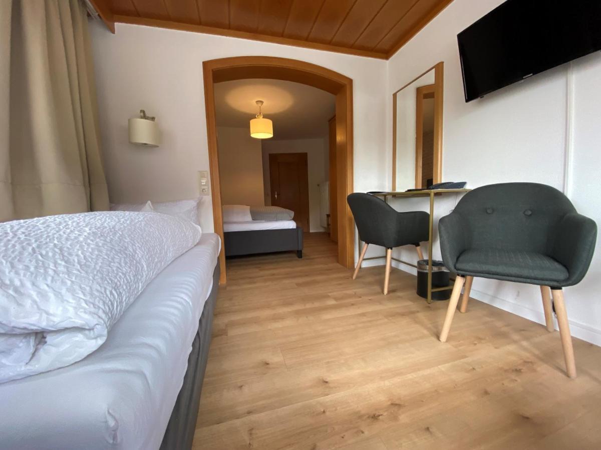 Hotel Zartenbach Hinterzarten Exterior photo